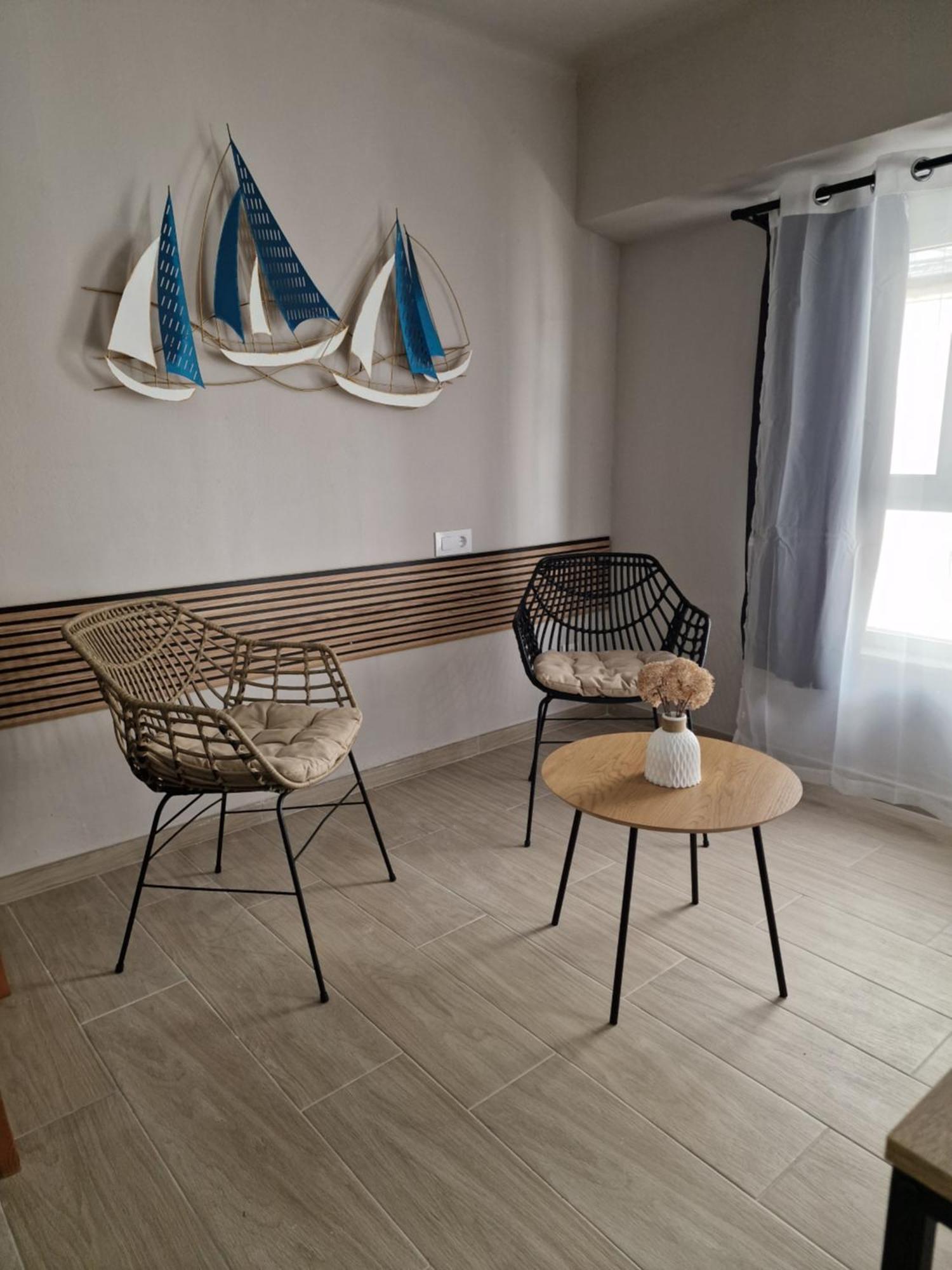 Pensio Torrent Hotell L' Escala Eksteriør bilde